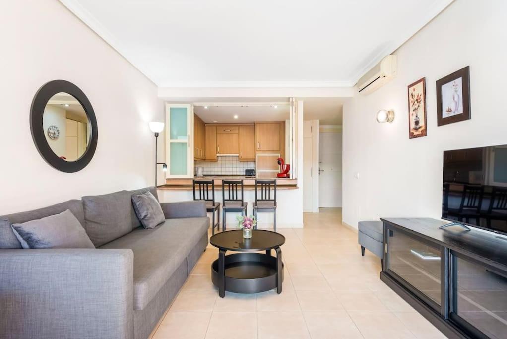 Bright And Welcoming Holiday Home Puerto de Santiago  Εξωτερικό φωτογραφία