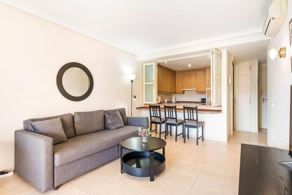 Bright And Welcoming Holiday Home Puerto de Santiago  Εξωτερικό φωτογραφία